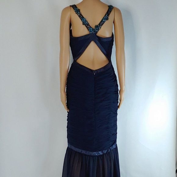 NWT Faviana Mermaid V-Neck Formal Gown in Blue - Picture 3 of 4